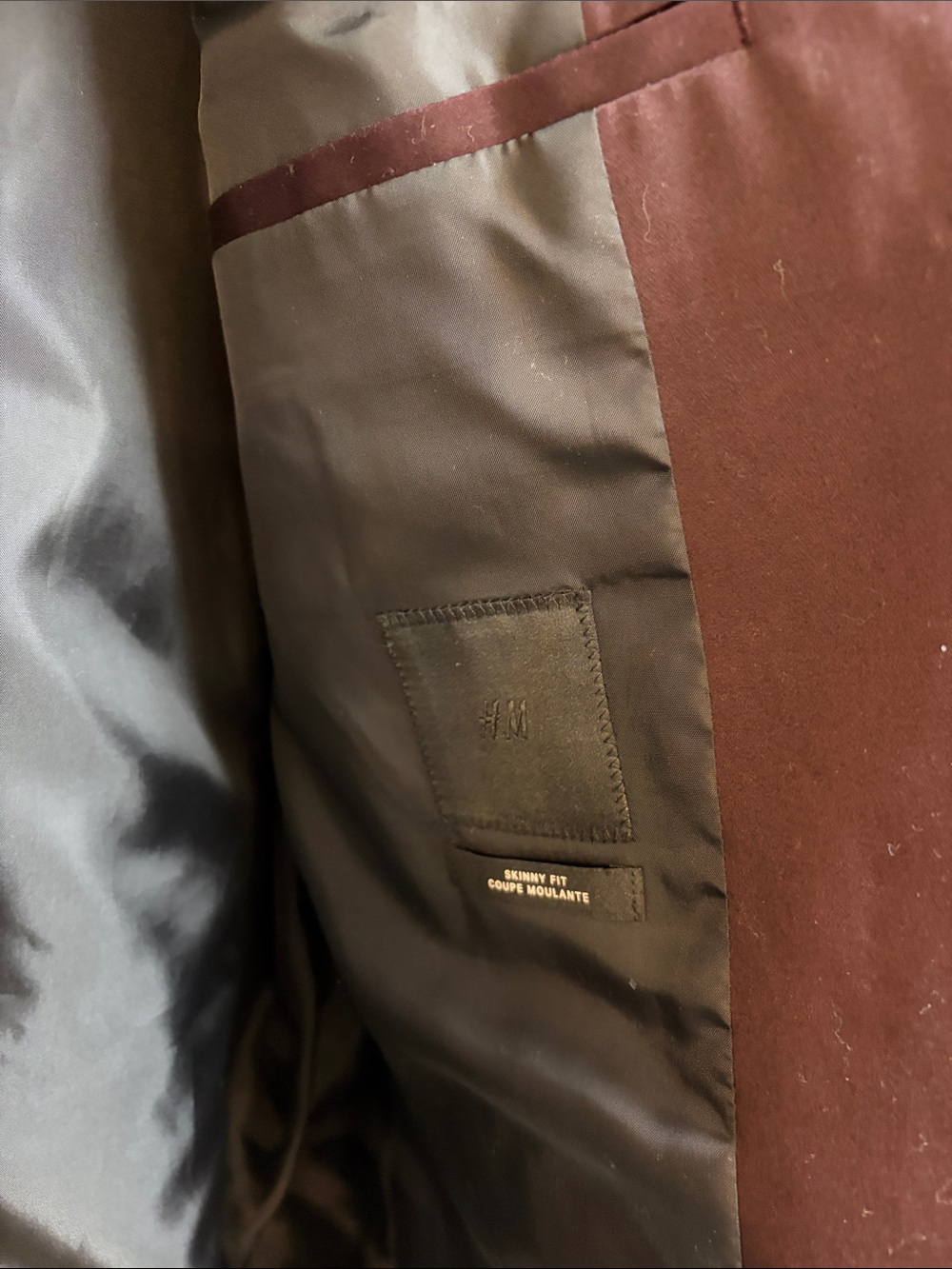 H&M Men's Burgundy Single-Button Blazer - Picture 6 of 9